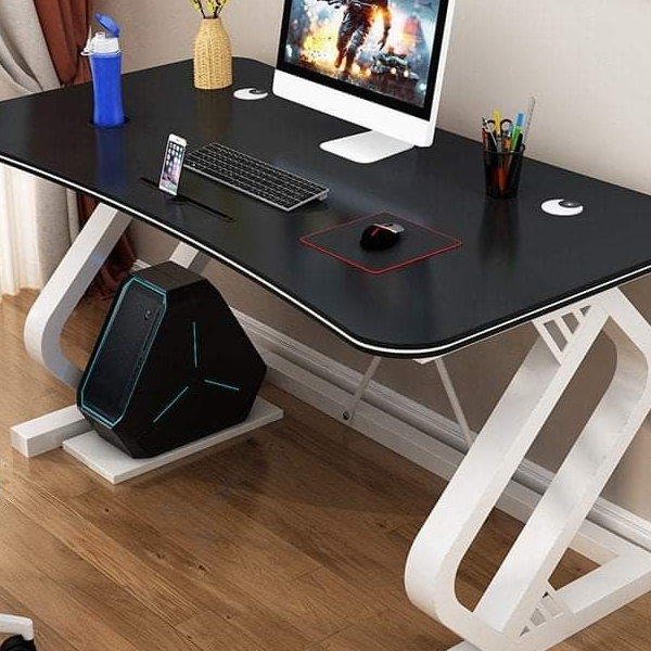 BÀN LÀM VIỆC TKMA