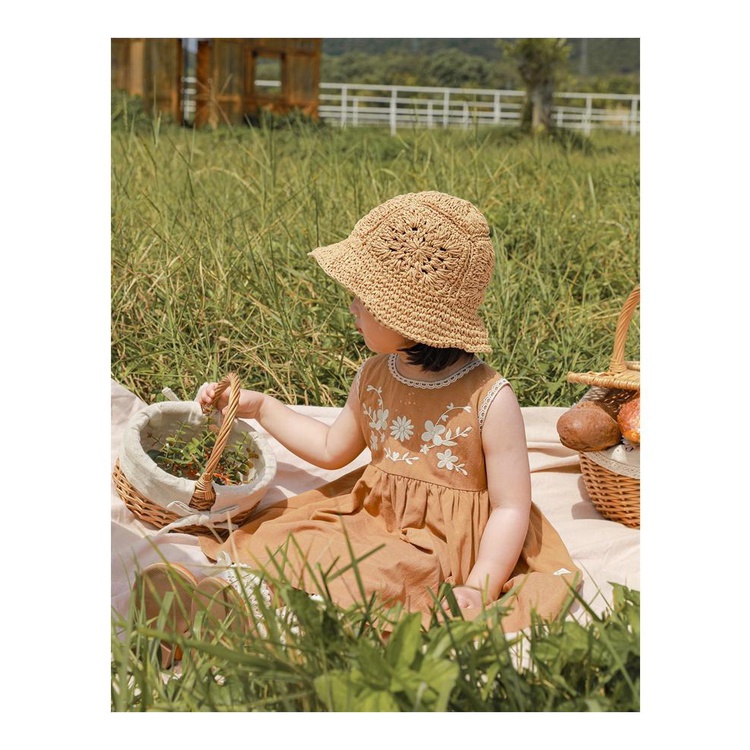 Đầm Cotton Hở Lưng Thêu Họa Tiết Màu Sắc Tương Phản Phong Cách Nhật Hàn Thời Trang Mùa Hè Cho Bé Gái 2022