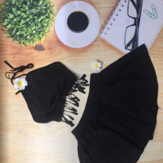 Bikini yếm đen váy xòe
