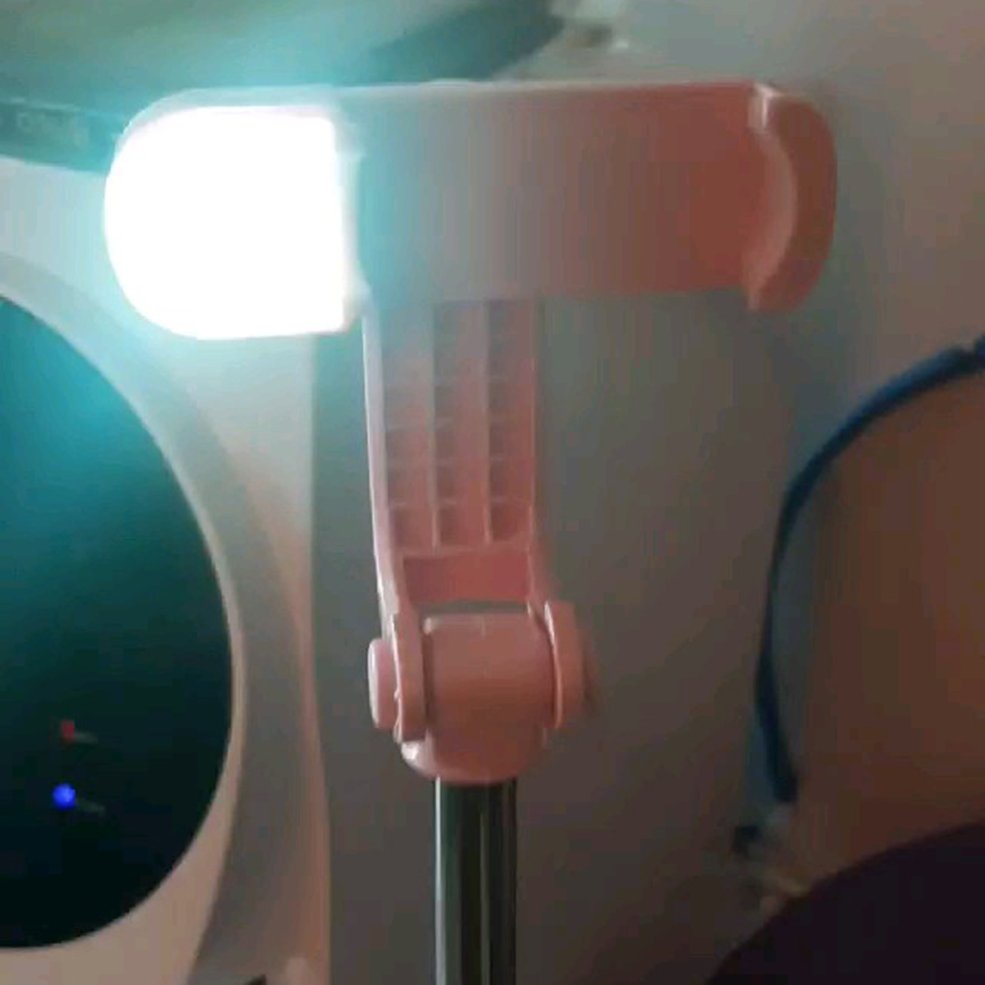 Gậy Tự Sướng Xoay 360 Độ Có Thể Điều Chỉnh Tích Hợp Đèn Led | BigBuy360 - bigbuy360.vn