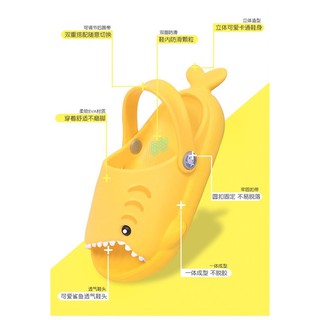 Dép sục cá mập cho bé