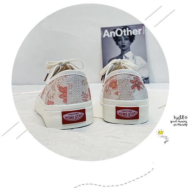 Giày Thể Thao Canvas Thêu Họa Tiết Phong Cách Retro Hàn Quốc Thời Trang Cho Nữ