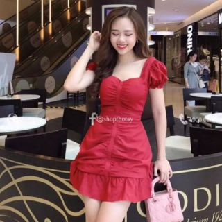 Đầm nhún bèo tay phồng