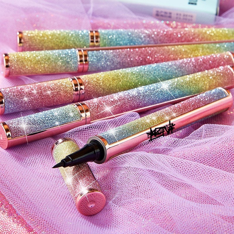 Bút Kẻ KissBeauty Vỏ Nhũ Vàng Sang Trọng dạng lỏng chống thấm nước lâu trôi E3