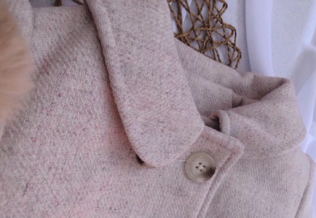 Áo khoác dạ bé gái