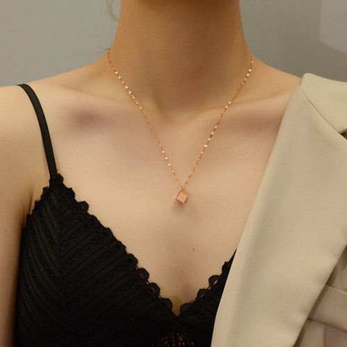 Dây Chuyền Dây Xoắn Khối Lập Phương Titan Ko Đen TT 3215