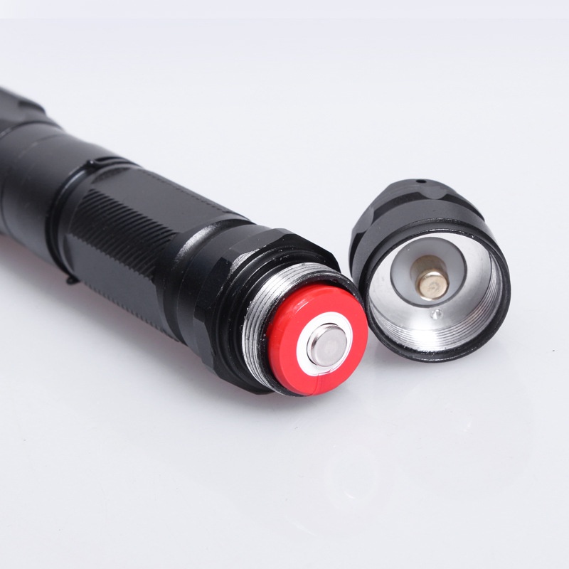Đèn Pin Laser009 Có Giá Đỡ Bút Và Công Tắc Màu Xanh Lá
