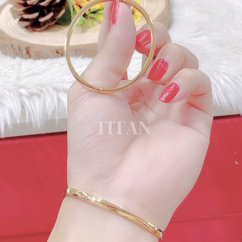 Vòng tay titan trơn khoá cài cam kết không đen không gỉ VT52