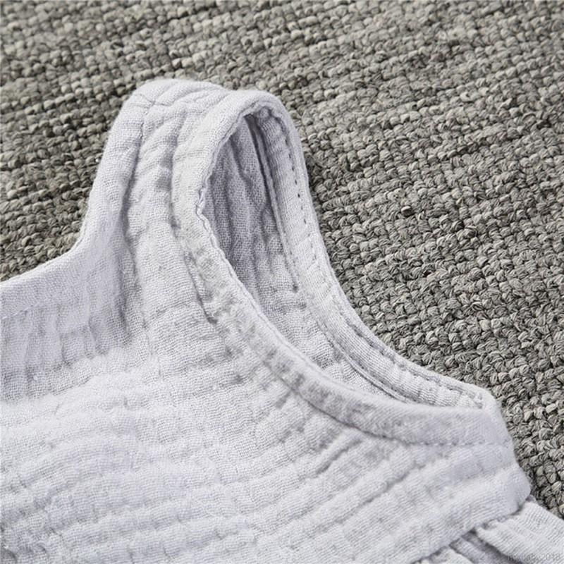 Áo ba lỗ + quần short vải lanh phong cách thời trang cho bé gái