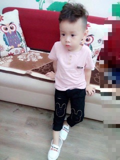 Quần kaki rách cho bé