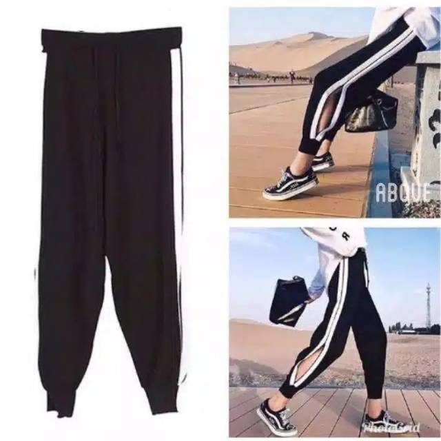 Quần Jogger Thể Thao Kẻ Sọc Xẻ Tà Phong Cách Hàn Quốc