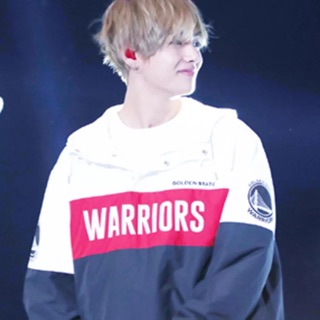 Áo khoác giống V BTS