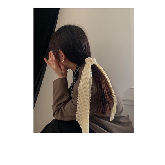 Khăn xếp li trơn nữ tính dễ thương công sở nhiều màu