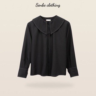 Áo cổ sen - đen viền chỉ