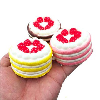 SquiShy BÁNH KEM DÂU TO