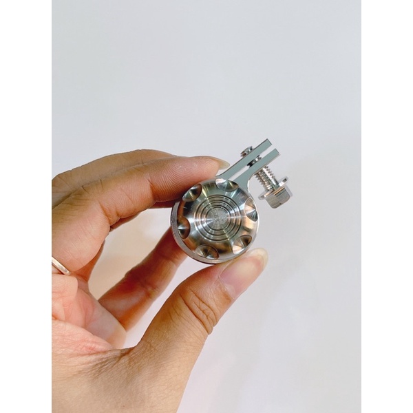 Bình dầu inox Salaya mẫu ngón tay gắn chế xe máy, tặng kèm 1 ốc thái giữ bình