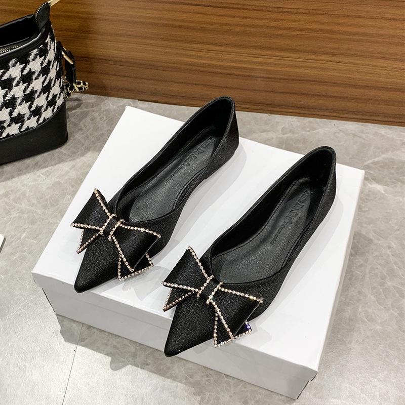 Giày Búp Bê Mũi Nhọn Đế Bằng Mềm Mại Đính Đá Trang Trí Sang Trọng Thời Trang Cho Nữ Size 41-43