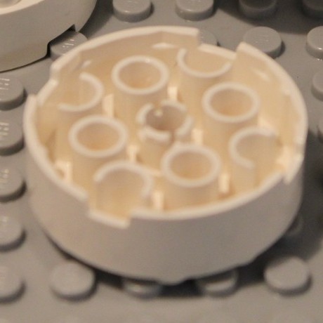 LEGO Gạch 4x4 Trụ Tròn với Lỗ Chốt Trung Tâm, Màu Trắng ID 4558956 87081