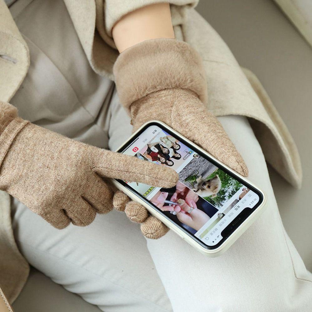 Găng Tay Nhung Mềm Mại Giữ Ấm Tiện Dụng Cho Nữ Khi Đạp Xe
