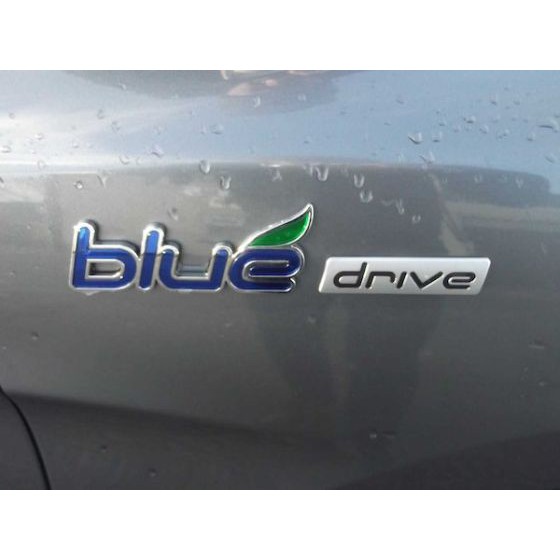 Logo 3D chữ nổi BLUE DRIVE cho xe  HYUNDAI