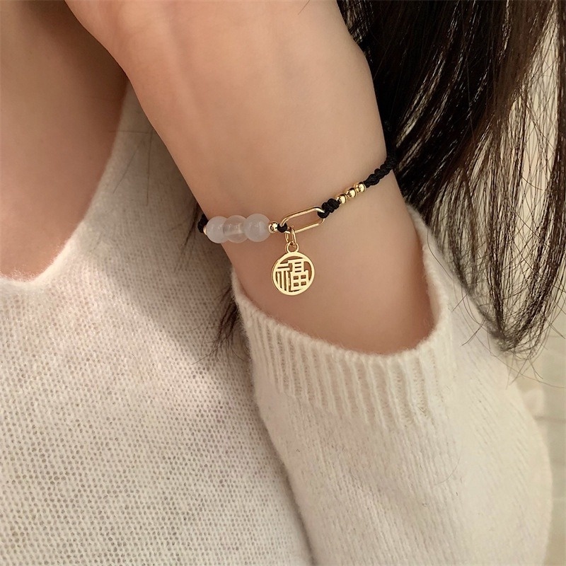Vòng Tay Chuỗi Hạt Ngọc Trai Mặt Hình Hoa Sen/ Nơ Đính Đá Cổ Điển Thời Trang Cho Nữ