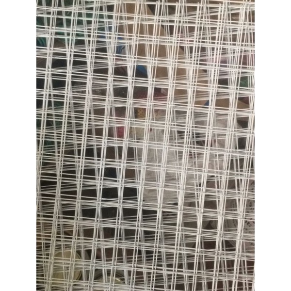 Tấm lưới 100cm x 100 cm (lưới, khung lưới, phên, mành) ô 3cm và 5cm tấmlưới treo phụ kiện loại 1 ship hoả tốc gò vấp hcm