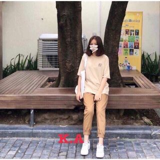 Quần kaki ống suông hot trend