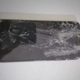 Xiaomi A2 lite ( redmi 6 pro ) vỡ màn
