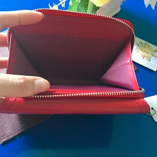 Ví CNK nắp gập nhọn