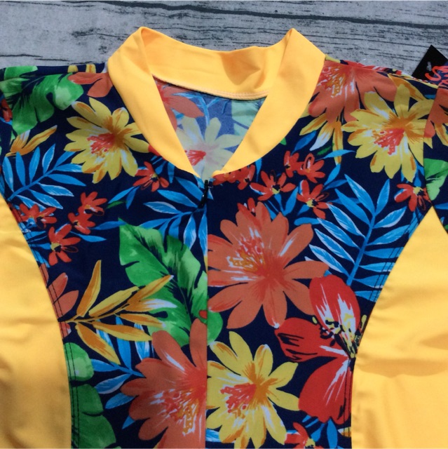 Bộ bơi tay dài liền váy | BigBuy360 - bigbuy360.vn