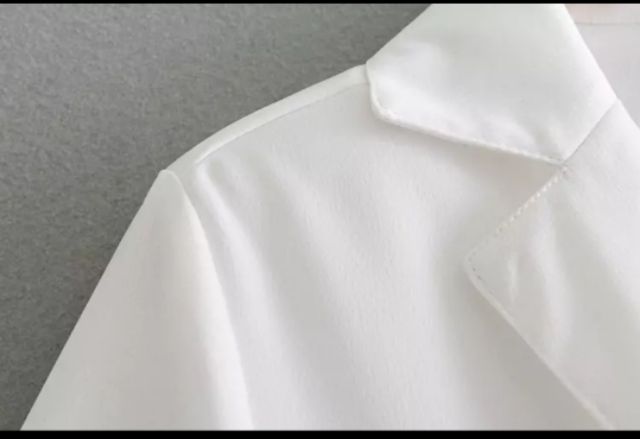 Áo vạt chéo cổ vest