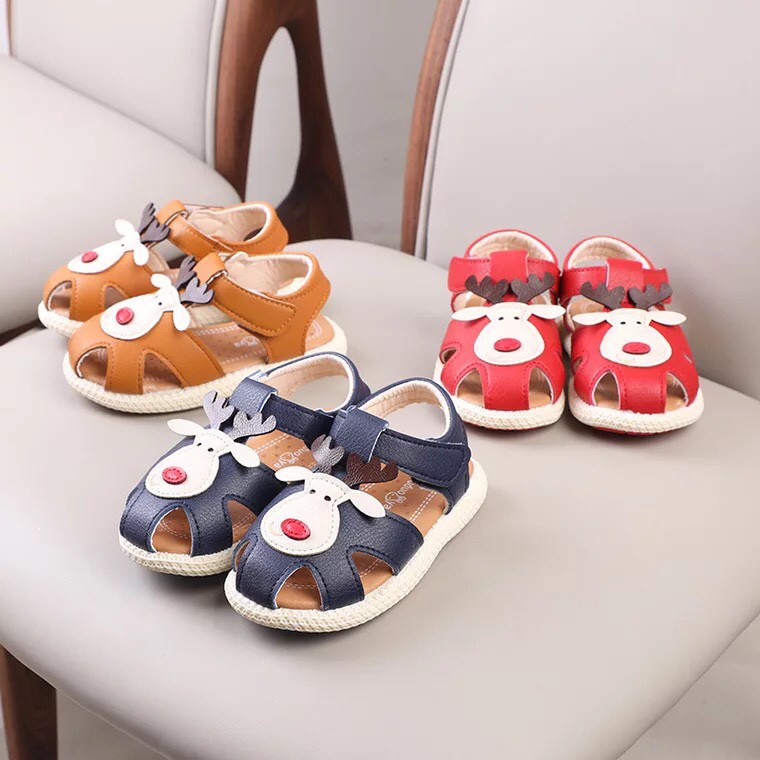 Sandal tập đi cho bé hình Hươu- B01 đế mềm cực đẹp