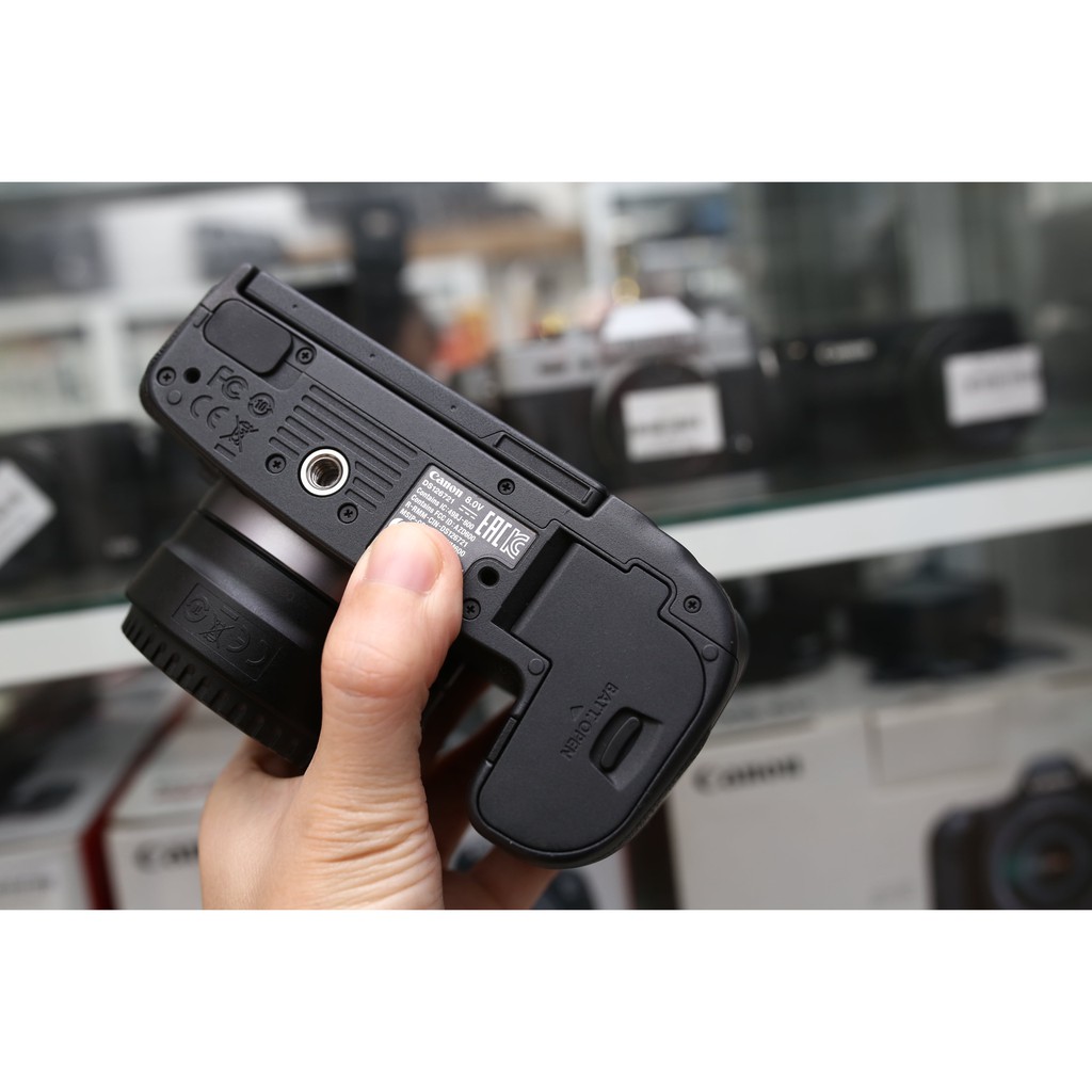 MÁY ẢNH CANON EOS R +NGÀM EOS R/RP - DÒNG MÁY ẢNH FULLFAME CHUYÊN NGHIỆP