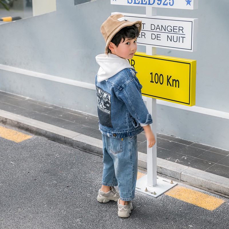 Áo Khoác Jean Bé Trai Wash Rách Cực Phong Cách