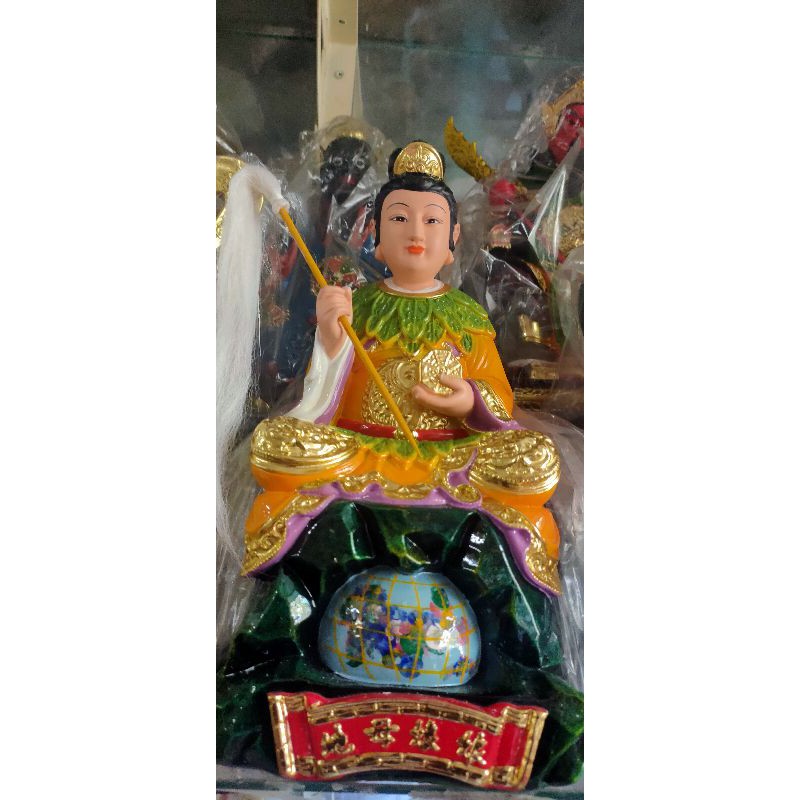 Tôn tượng Đức Diêu Trì Kim Mẫu