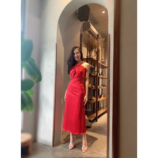 Đầm Lụa Cổ Yếm Dáng Dài