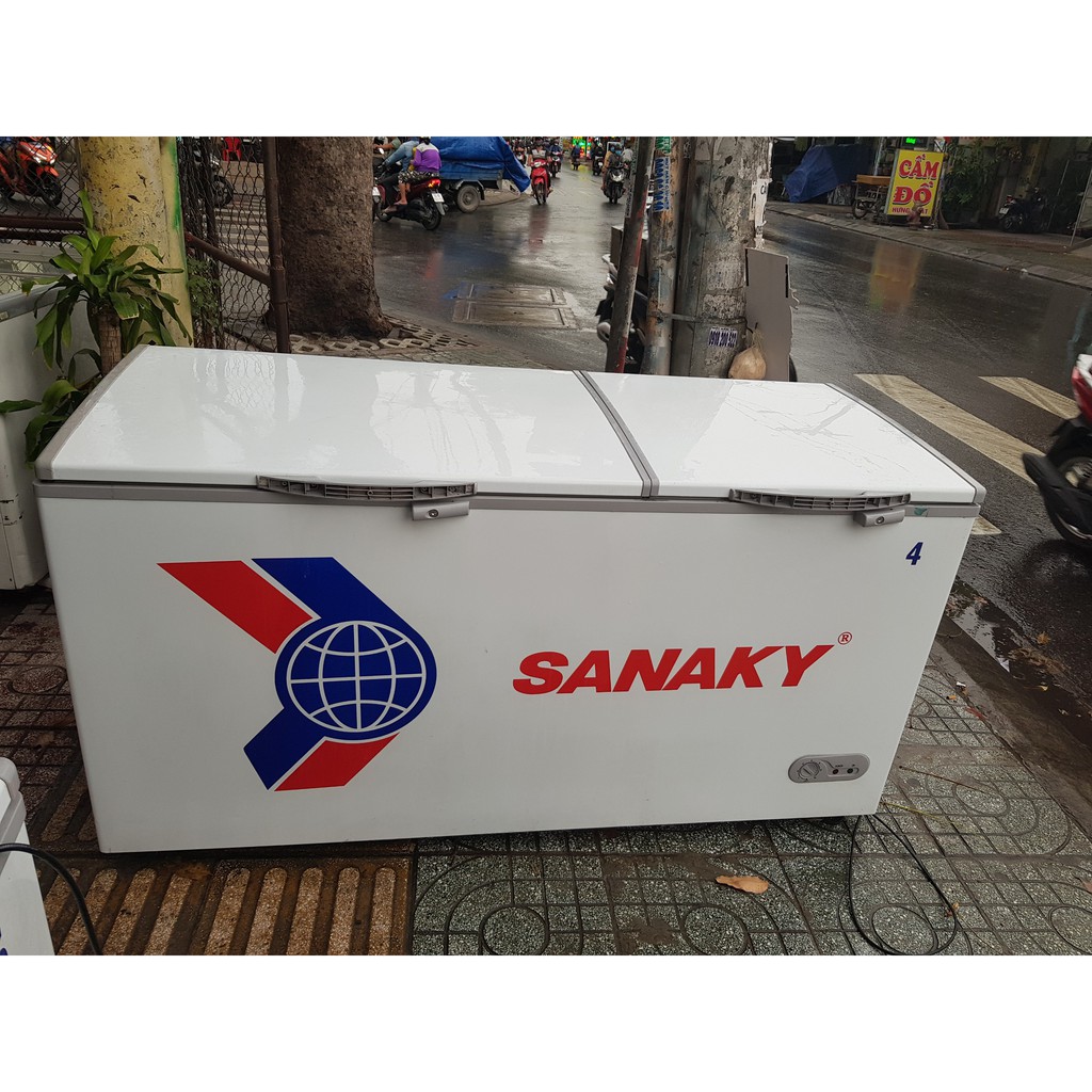 Tủ đông Sanaky VH- 668HY dung tích 650 lít