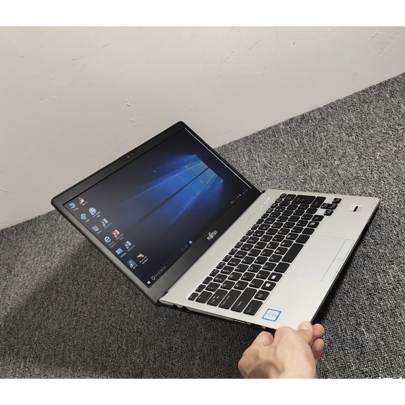 Laptop Nhật Bản Fujitsu S937 Core i5-7300U, 24gb ram, 512gb SSD NVME, 13.3” Full HD IPS hàng nhập khẩu
