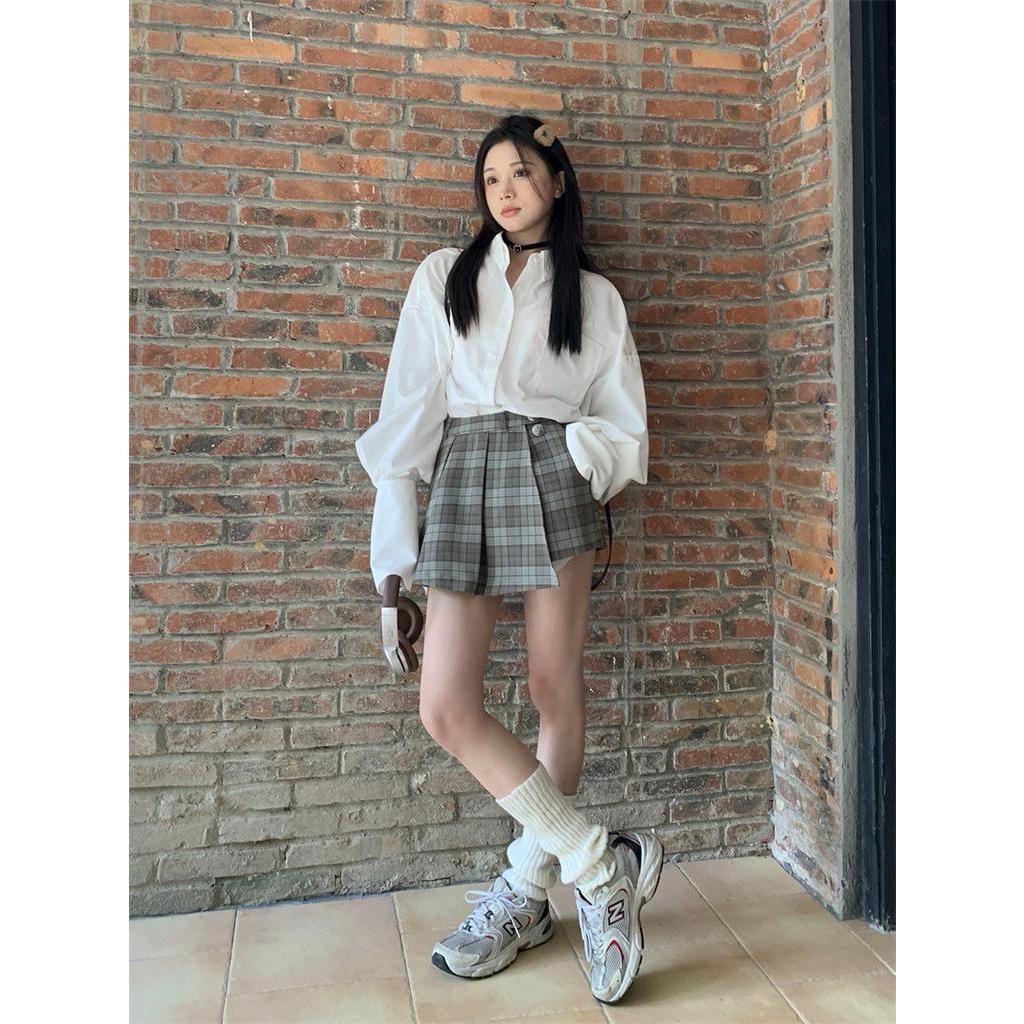 Bộ Áo Sơ Mi Trắng Tay Loe Kèm Chân Váy Phong Cách Preppy Ngọt Ngào Dễ Phối Đồ 63503