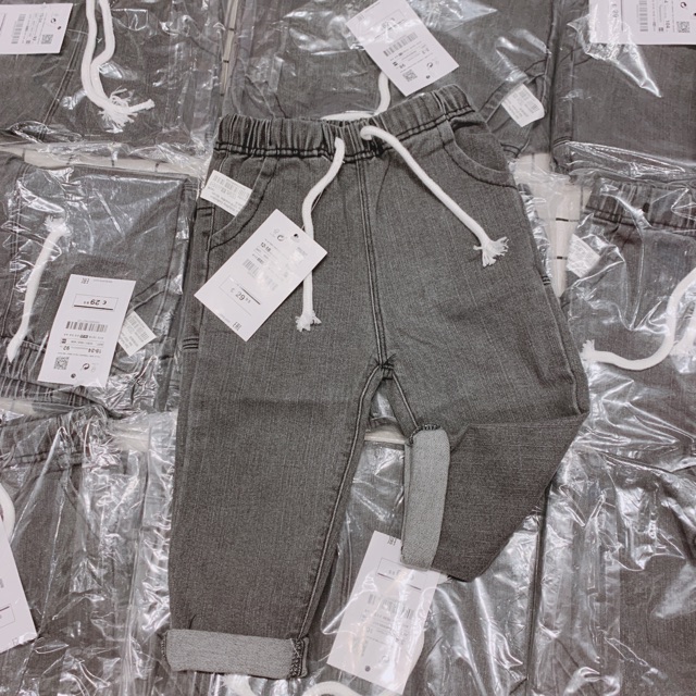 Quần jean bé trai