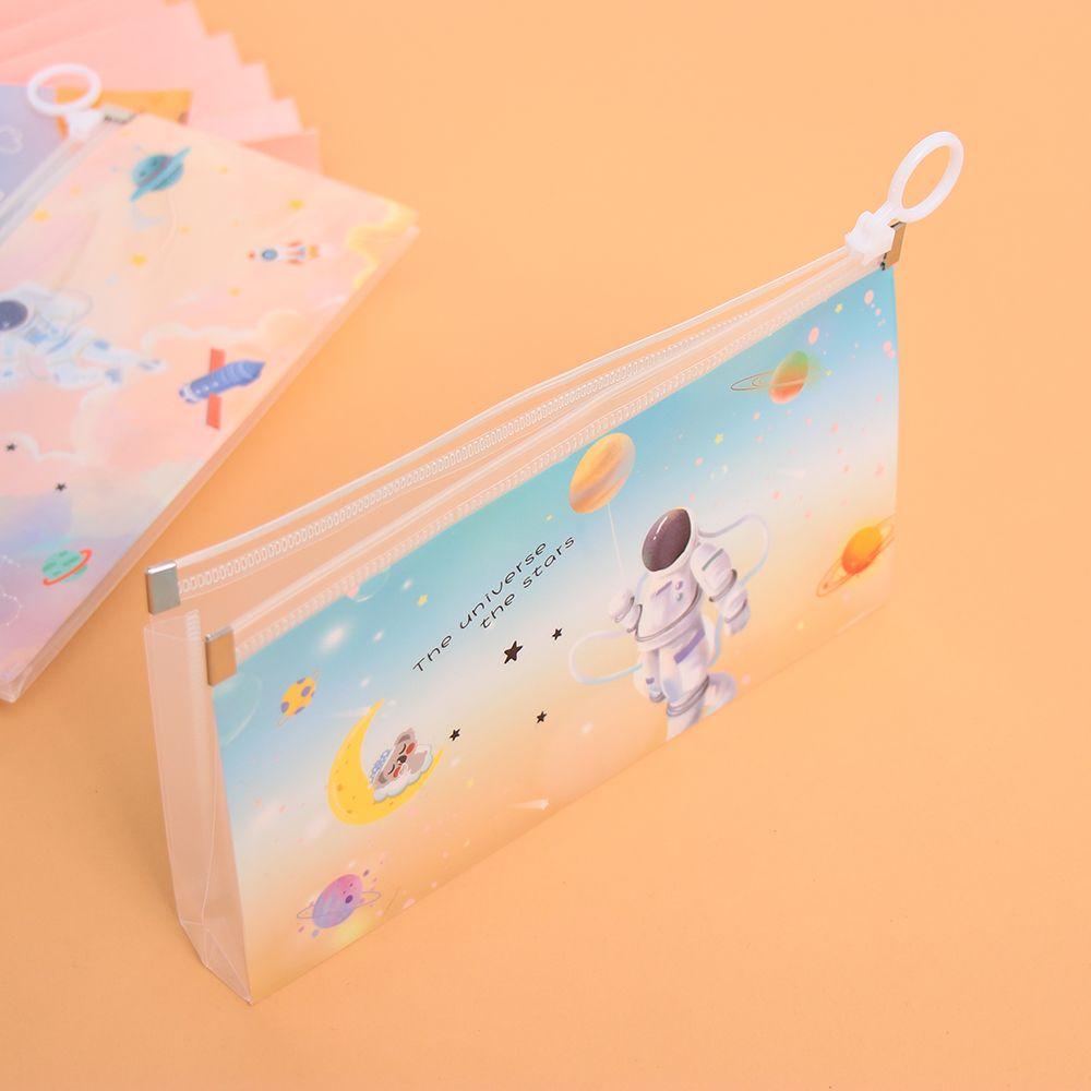 Giá Đỡ Mặt Nạ Họa Tiết Hoạt Hình Tiện Dụng Mang Theo Du Lịch
