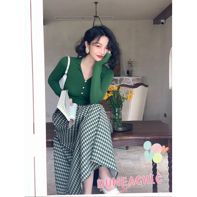 Áo Sơ Mi Dài Tay Cổ Chữ V Phối Nút Xinh Xắn Dành Cho Nữ