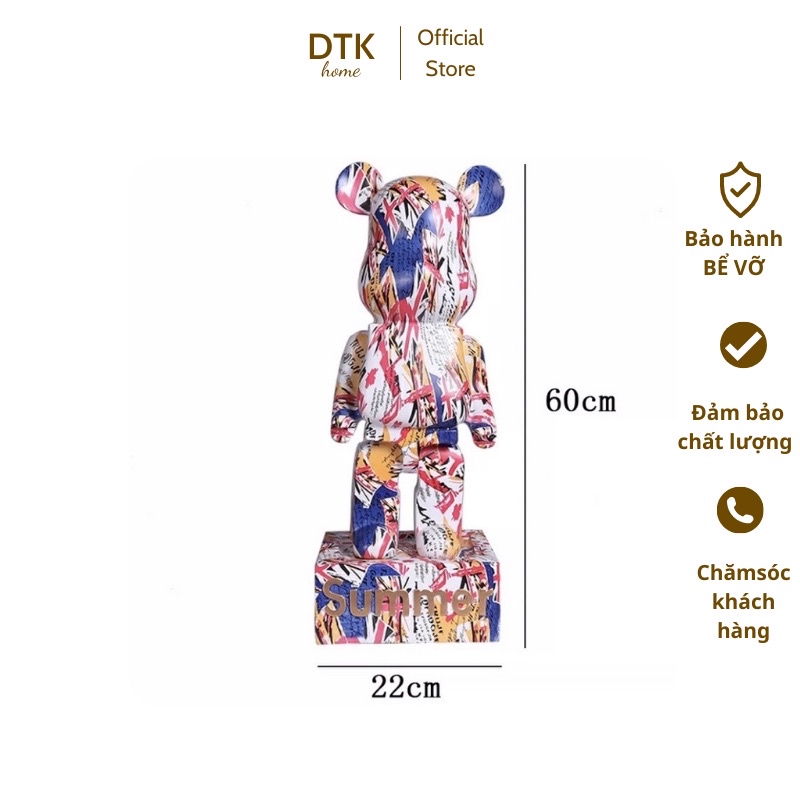 Tượng Bearbrick 1000% kèm đế cùng kiểu tượng Bearbrick trang trí