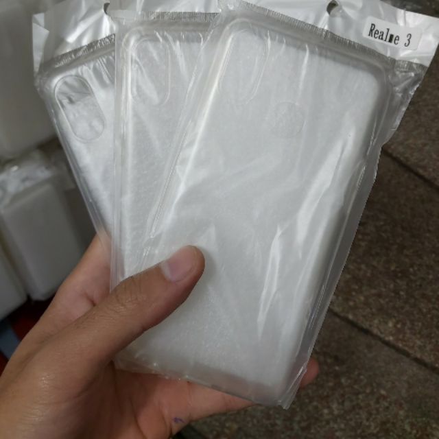 Combo 3 chiếc ốp silicon oppo realme 3 trong suốt (loại A)