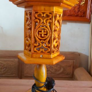 đèn thờ gỗ mít