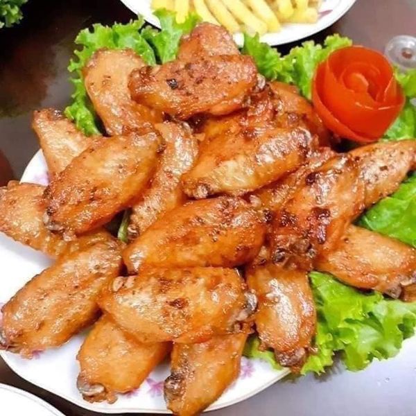 (CỰC RẺ) cánh gà khúc giữa to ngon khay 1kg(net 8)