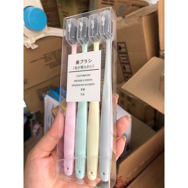 Set 4 Bàn chải đánh răng lúa mạch Muji.