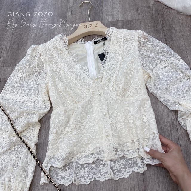 Áo ren cúc ngọc