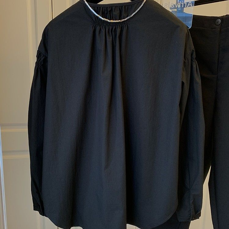 Phong Cách mới!Áo Sơ Mi Cotton Tay Dài Dáng Rộng Xếp Ly Cài Khuy Kiểu Hàn Quốc Thời Trang 202 Niche