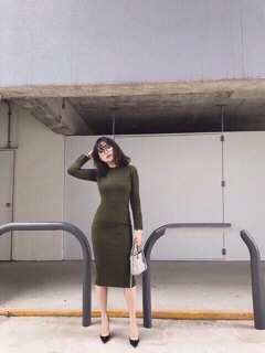 Váy body cổ tròn dài tay